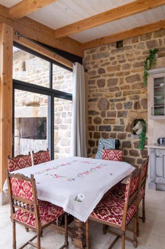 Gîte La Maison Bleue 4/6 personnes (Gite La Maison Bleue 4/6 personnes) in 馬斯迪奧西耶爾勒布萊馬赫