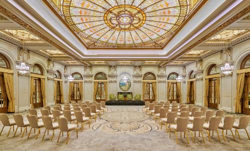 Athenee Palace Hilton Bucharest - image 10