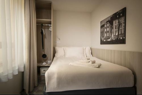 1 twin bed