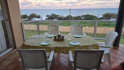 Marina Palms Unit 22 in Hibberdene