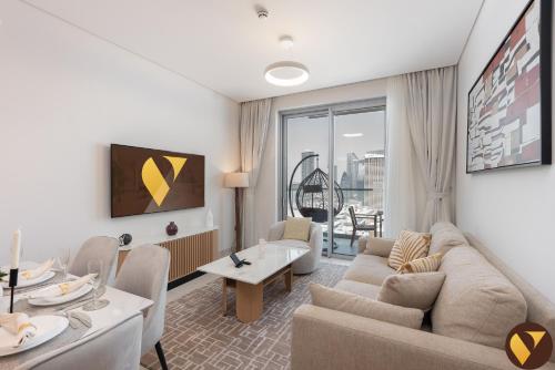 Vogue Downtown Vida Dubai Mall Two Bedroom Apartment with Stunning Full Burj Khalifa View from Balcony, Direct Access to Dubai Mall, 5 Stars Amenities, Dubaï (photo 8)