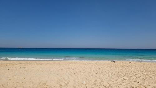 해변, Mountain View Ras El Hekma chalet in 자위야트 아일라트 누