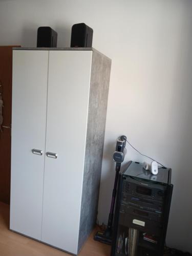 Silly Apartment