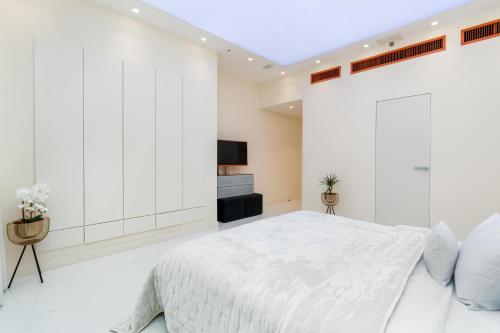 JBR Luxury Penthouse with private pool, cinema, gym, spa etc, Dubaj (fotografie 9)