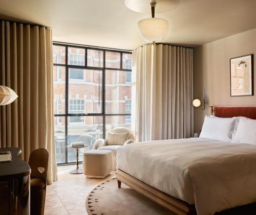 room detail thumbnail 0