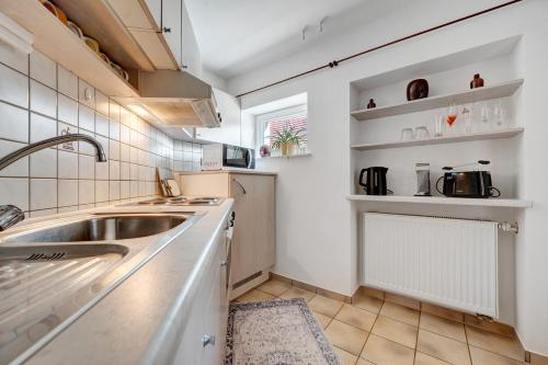 Konyha, Ferienwohnung Malia in Neubulach