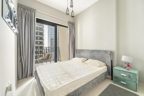 Stylish 1BR w/ Pool View | Heart of Business Bay, Dubái (foto 7)