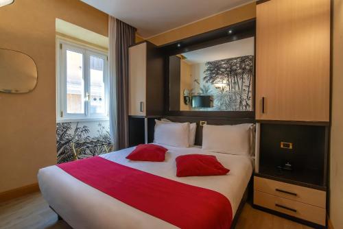 Tritone Hotel – Rome