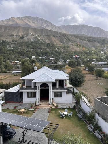 Town Inn Chitral Guest House