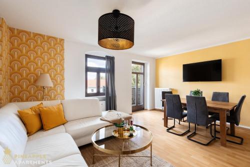 Neu! PINEAPPLE APARTMENTS - Zwinger XII - 96qm - 1x free parking, Dresden (Foto 8)