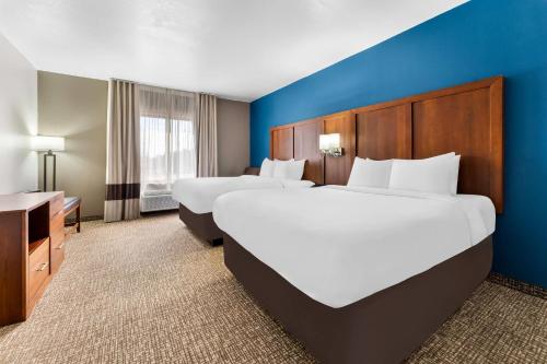 Comfort Inn & Suites - Fort Gordon - image 11