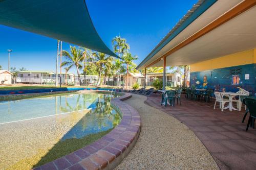 Townsville Lakes Holiday Park