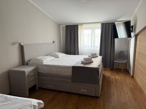 1 sofa bed
