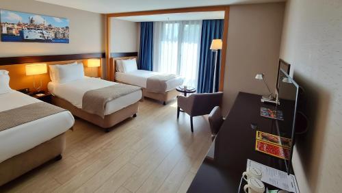 Port Bosphorus Hotel, Istanbul (photo 3)
