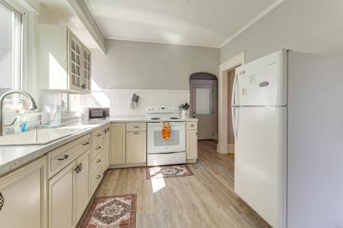 1 Mi to Dtwn and Franciscan University Home with Yard in ستيوبينفيل