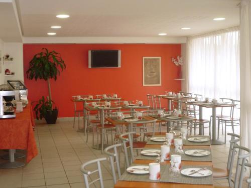 Séjours & Affaires Paris Ivry - image 2