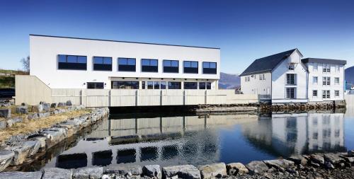 A szálláshely kívülről, Rosenlund Hamn in Sandshamn