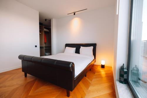 Skyline Penthouse Terasă 22 m Parcare 5 min Piața Unirii Târgul de Crăciun