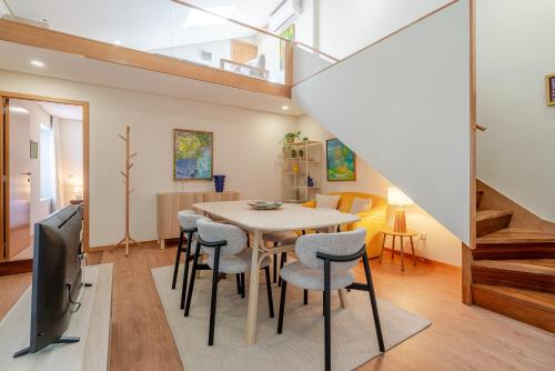 Foz Seaview Houses by Host Wise Room Type - Two-Bedroom House