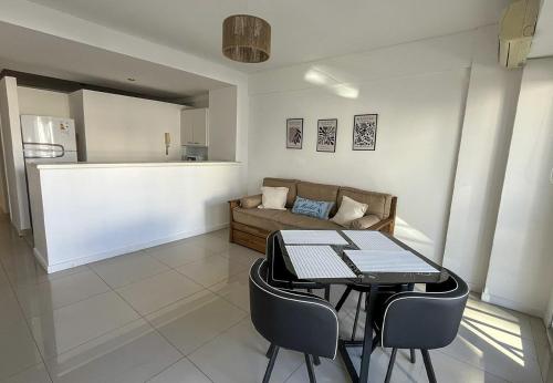 RentUp - Departamento Luminoso a Estrenar con Piscina y Balcon en Palermo, Buenos Aires