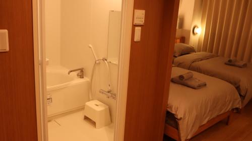 Yolo Hotel