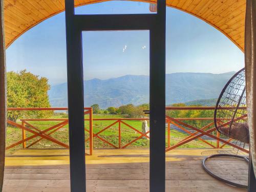 Балкон, Makara Resort in Azatamut