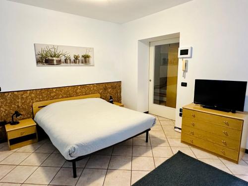 Mamisà 3, appartamento con giardino privato (Mamisa 3, appartamento con giardino privato) in สกีโอ