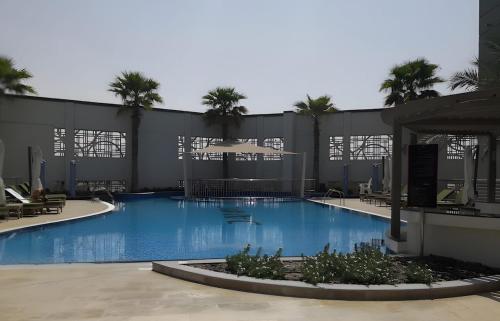 Elegant Business Bay 2 Bedroom with Sauna, Pool and Jacuzzi, Dubai (Foto 3)