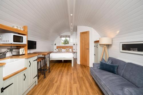 Luxury Glamping Pods - The Heft & The Hirsel in Драймен