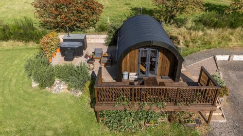 Luxury Glamping Pods - The Heft & The Hirsel in Драймен