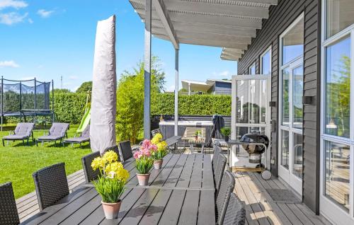 Exterior view, Four-Bedroom Holiday Home Haderslev With A Room Hot Tub 01 in Espagervej