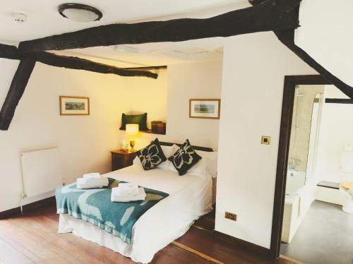 1 double bed