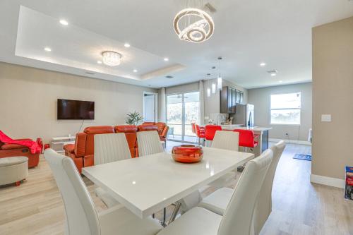 Quiet Naples Escape w/ Patio by Golfing + Parks in Orangetree (FL)