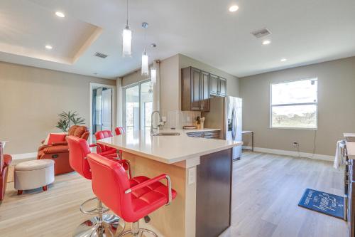 Quiet Naples Escape w/ Patio by Golfing + Parks in Orangetree (FL)