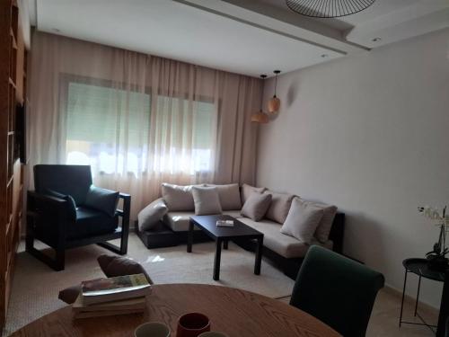 Bel appartement 2 chambres à Bourgogne, Касабланка