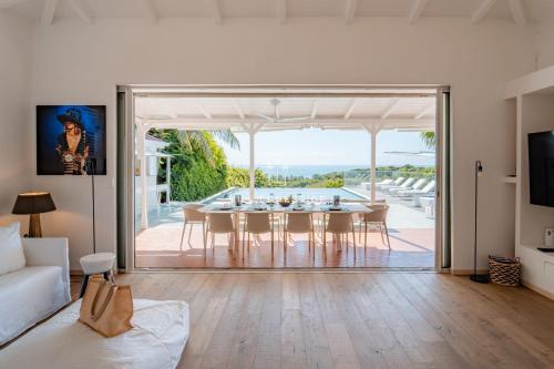 La Baie Du Pélican 5 bedrooms (La Baie Du Pelican 5 bedrooms) in มาเร่ เกลลาร์ด