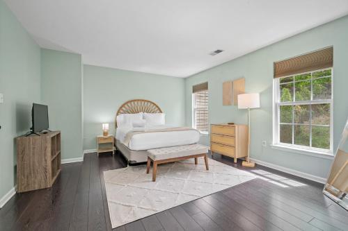 NEW 3 Bdrm - Mt Washington - Garage in Pittsburgh, USA