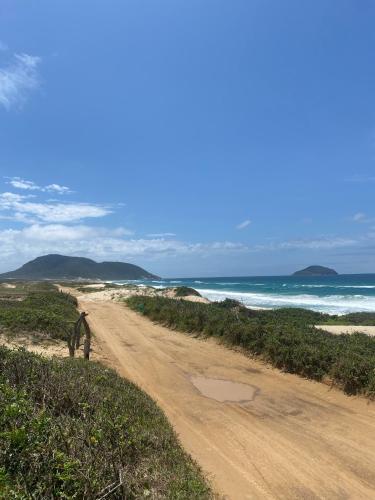 Studio privativo com trilha ate a praia in São João do Rio Vermelho