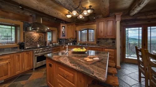 See Me Lodge – Steamboat Springs, CO