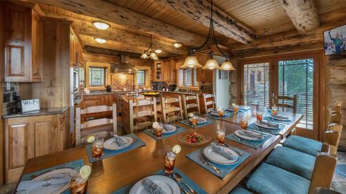See Me Lodge – Steamboat Springs, CO