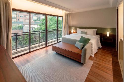 1 queen bed