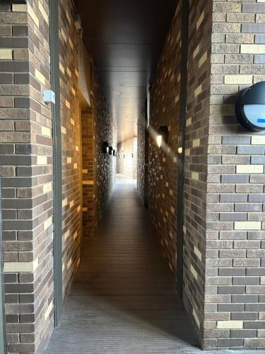 Modern 3-Bed Penthouse with Terrace & Gym, Near Canary Wharf, Weekly deals, Londres (photo 10)