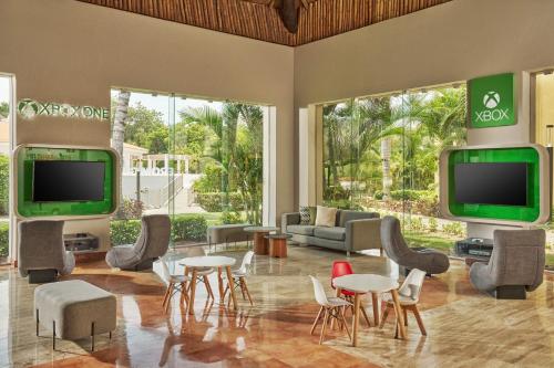 Family Selection at Grand Palladium Vallarta Resort & Spa - All Inclusive in Punta Mita, Mexico