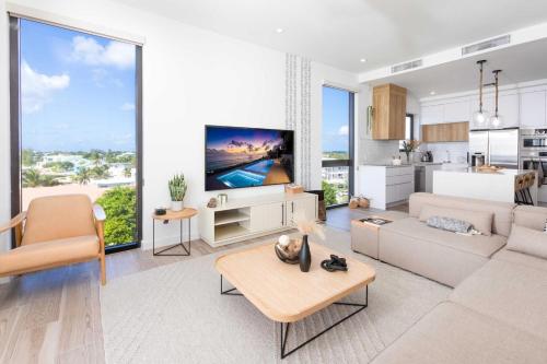 SeaDreams 8 - Luxury Condo with Shared Pool, Hot Tub, Rooftop Lounge, West Bay (Foto 8)