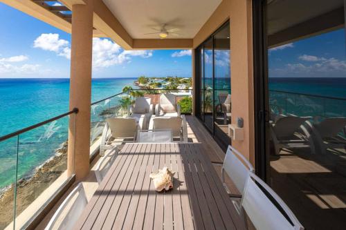 SeaDreams 8 - Luxury Condo with Shared Pool, Hot Tub, Rooftop Lounge, West Bay (Foto 7)