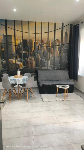 Charmant appart 4Per Marseille in District 10