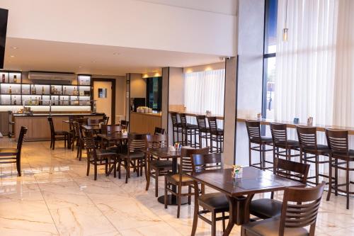 Étterem, Days Inn By Wyndham Cascavel in Cascavel