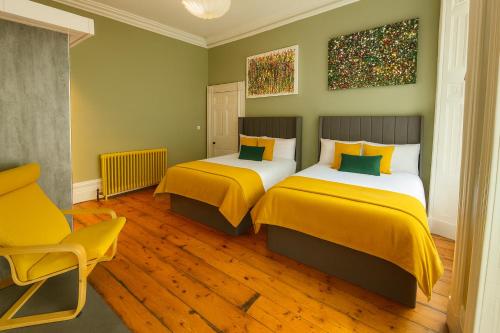 Manchesters Ultimate House - Hot tub - Sleeps 22!, Manchester (foto 6)