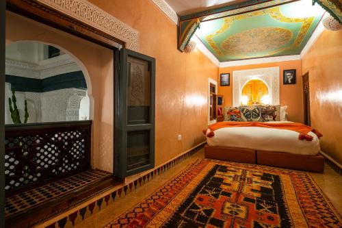 room detail thumbnail 0