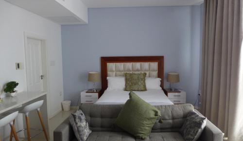 ITowers Luxury Apartment 1 - image 2